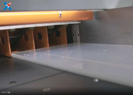 Mua Tấm acrylic cắt tùy chỉnh Plexiglass 2mm với cưa cắt điện tử online manufacture