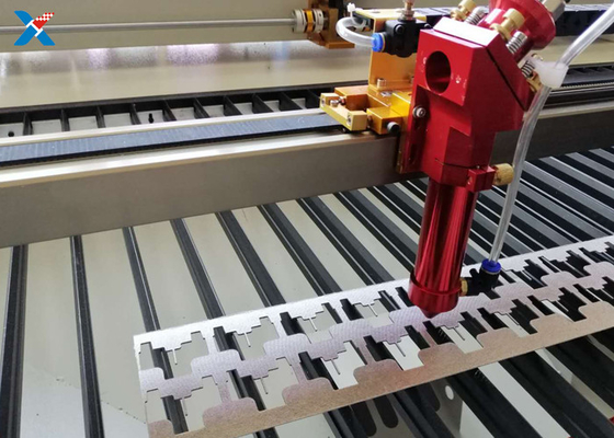 Mua Rõ ràng tấm kính cắt 3mm tùy chỉnh Cắt bằng laser có độ chính xác cao online manufacture